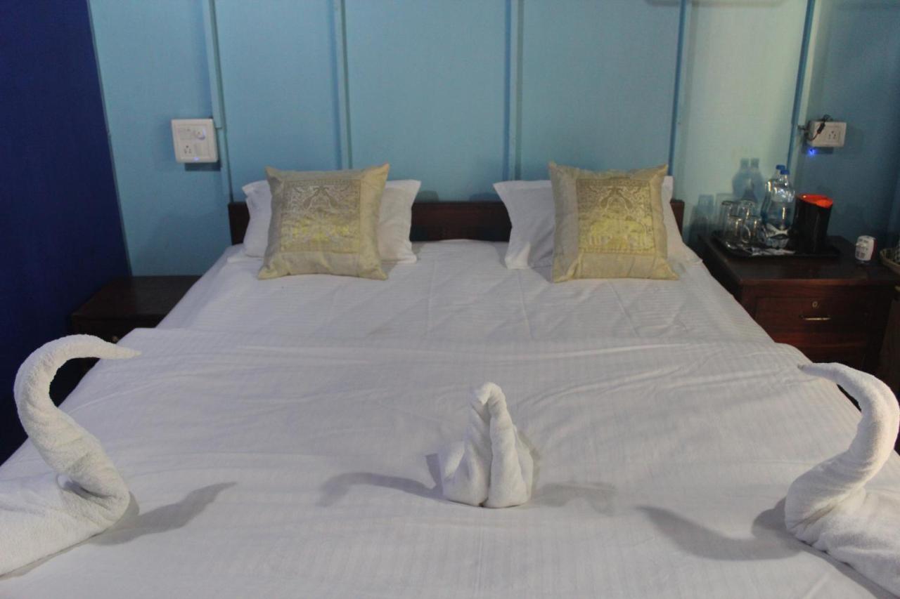 Sea Bird Beach Cafe & Cottages Morjim Zewnętrze zdjęcie